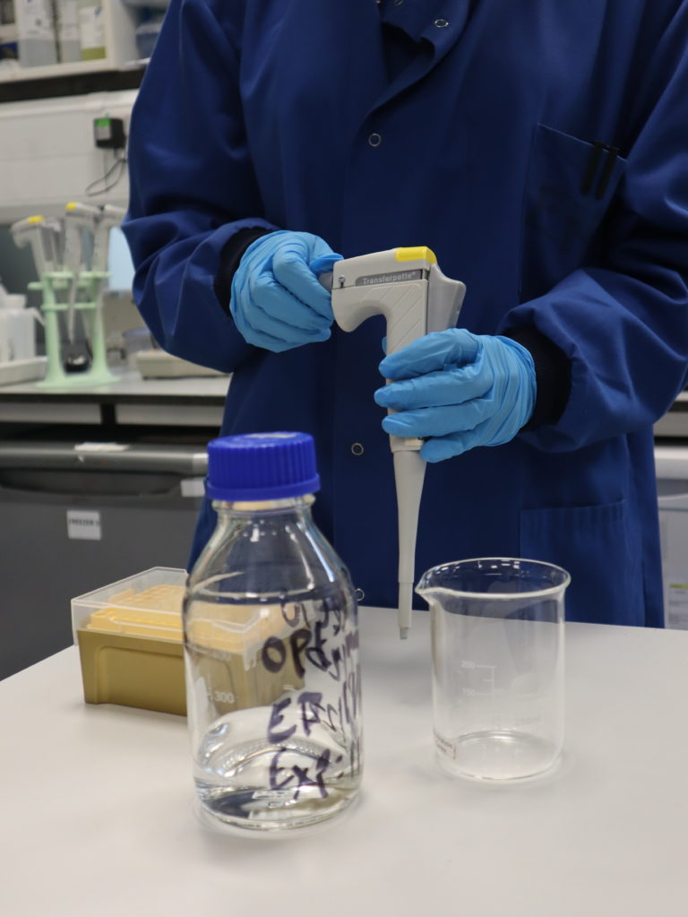 8 Essential Laboratory Skills - Bio-Analysis Centre - London Laboratory